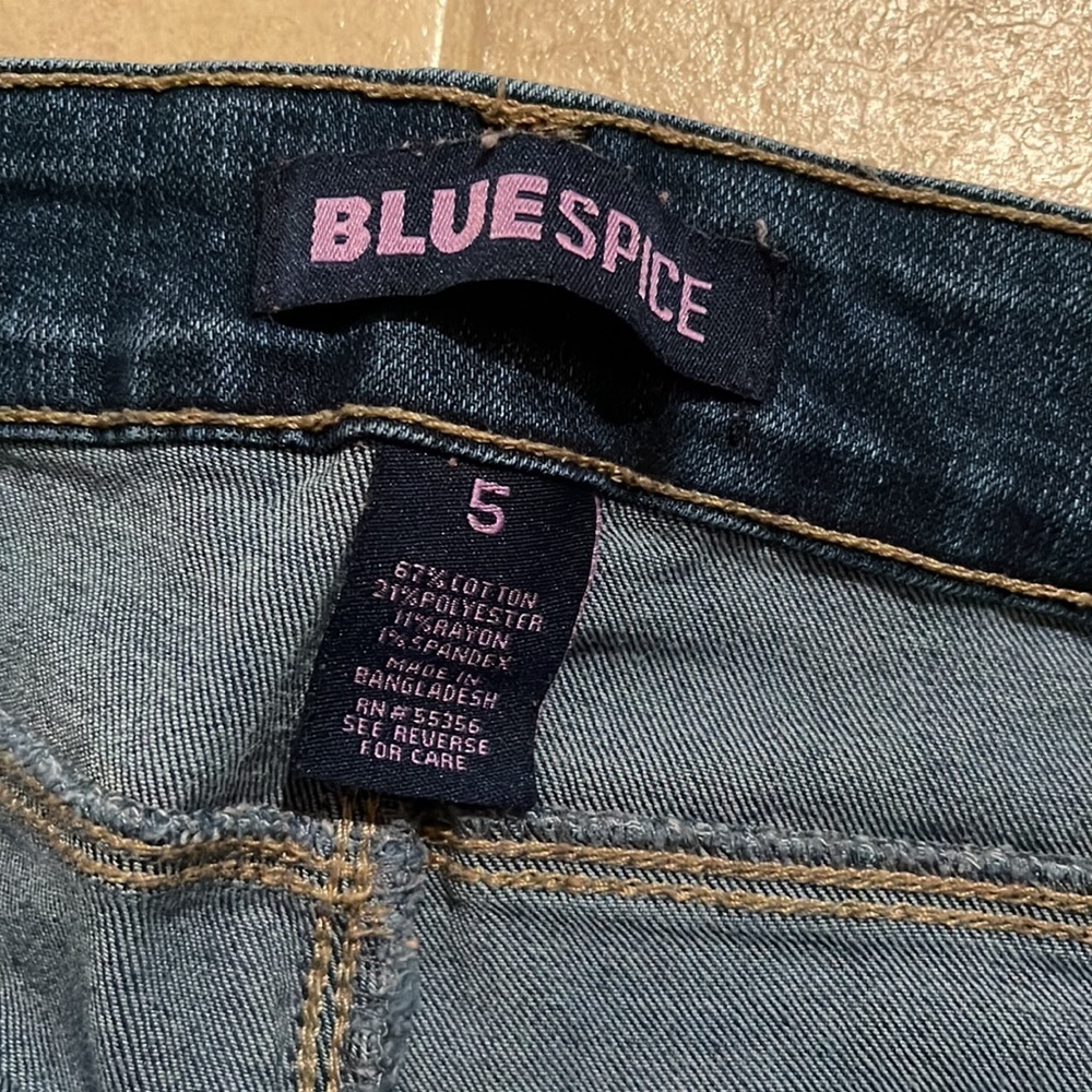 2 pair ankle jeans - Picture 7 of 8